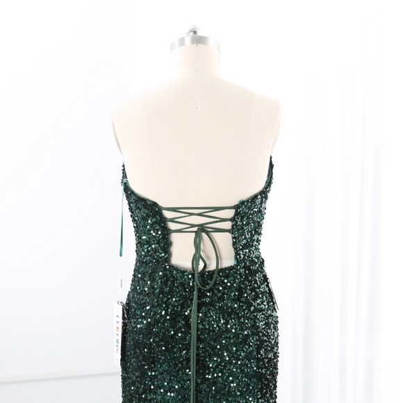 Colors size 6 Dark Green Sequin Velvet Mermaid Prom Gown - Picture 7 of 14